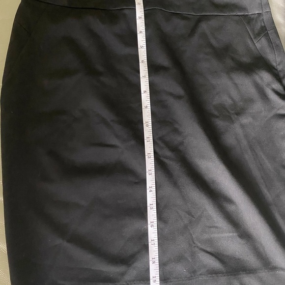 R W and Co I black pencil skirt  size 10 - Picture 6 of 6
